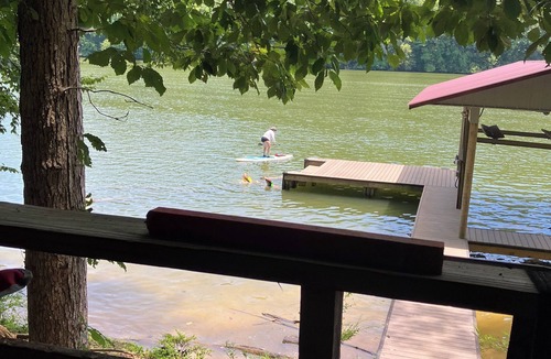 Harriman House | House with rental basement with private entrance in Harriman, Tennessee