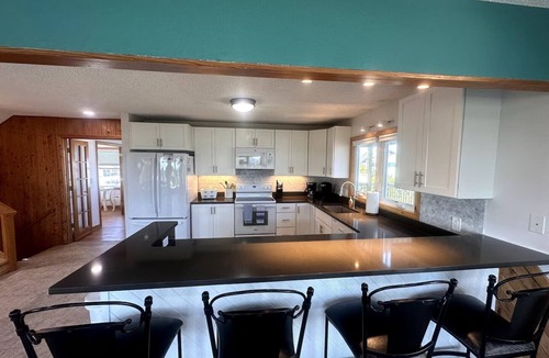Avon House | How You Dune? Dog-Friendly Semi-Oceanfront in Avon!