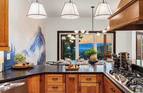 McGaheysville House | Huge Valley Views . HGTV Design . Hot Tub . Theater . Sauna . Rec Room . Arcades