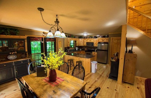 Young Harris Cabin | Hunker Down by the Creekbank in this Cozy Private