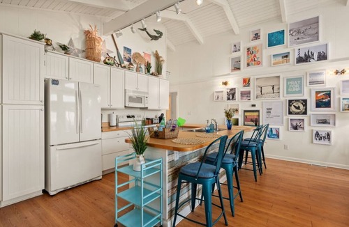 Avon House | Hygge By The Sea: Beachfront Retreat