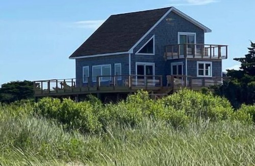 Avon Cottage | HYPNAUTIC is a newly renovated sound front cottage