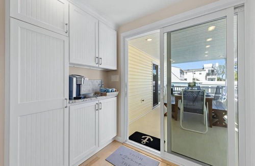 Ship Bottom House | Immaculate 4 bed/2.5 bath home in the heart of Ship Bottom