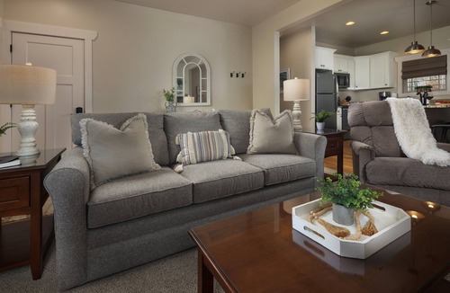 Skyland Cottage | Immaculate Cottage, Clean Hot Tub, 2 Miles to Asheville