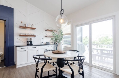 Wrightsville Beach House | Immaculately Renovated 6BR Home w Sound Views