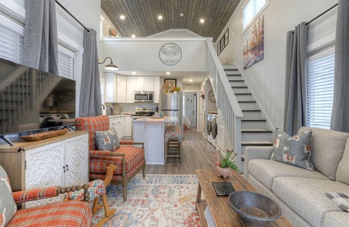 Monteagle Cabin | Incredible Cabin with Fire Pit and Great Vistas in Monteagle, Tennessee