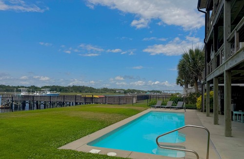 Holden Beach House | Intracoastal Indulgence: Waterfront, pool, dock and water views!