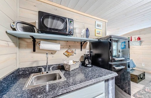 North Carolina Coast House | Island Breeze 20 max+ Golf Carts