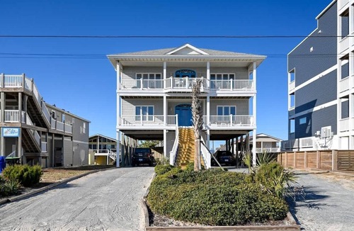 Surf City House | Island Spirits - Almost Oceanfront - Ocean Views Galore!