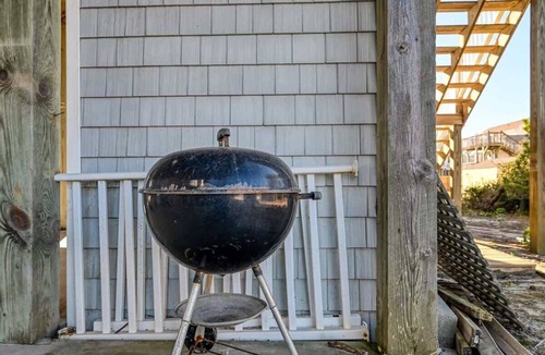 Surf City House | Island Spirits - Almost Oceanfront - Ocean Views Galore!