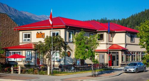 Jasper Hostel | Jasper Downtown Hostel