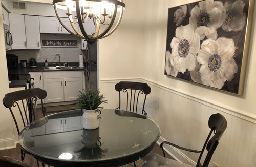 Franklin Condo | Jewel of Franklin - Walk to Main Street!