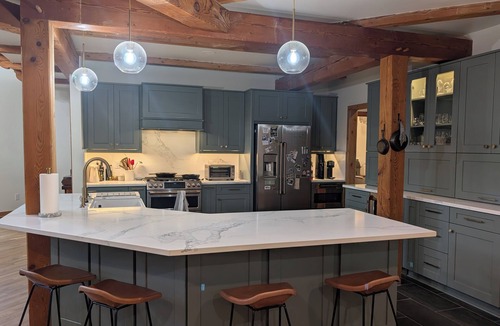 Powhatan House | Jones Creek Hideaway - A Pet friendly 13 acre retreat near Fine Creek