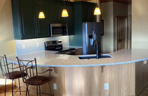 Cashiers House | JULY AVAILABLE - Scenic Lake Glenville and Mountain Views in Trillium community