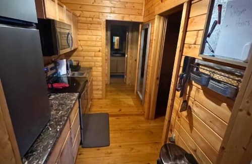 Shepherdsville Cabin | Justin Fitch Cabin - Active Heroes