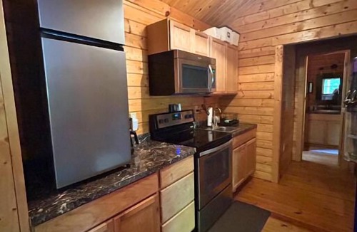 Shepherdsville Cabin | Justin Fitch Cabin - Active Heroes