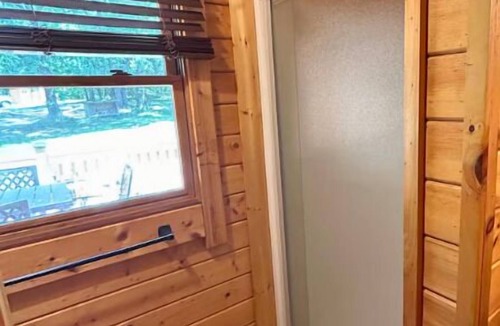 Shepherdsville Cabin | Justin Fitch Cabin - Active Heroes