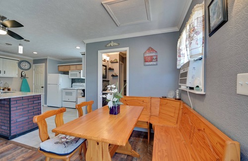 Vine Grove Apartment | Kentucky Adventure Cottage Near Fort Knox
