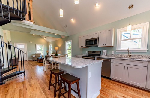 Harbinger House | KIL9109 Kilmarlic Garcia Cottage. Golf Resort, Community Pool & Fitness