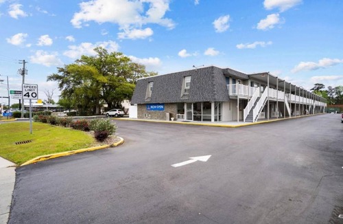 Wilmington Apartment | King Bed|Mobil Acc|Tub|Nsmk|Kitchen