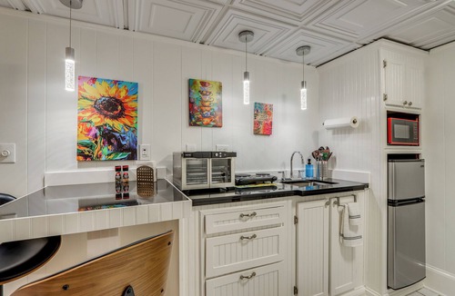 Mineral Bluff Apartment | King Studio w/Yard Near Blue Ridge