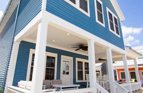 Celina House | Knot-A-Worry: 3 Bed/2 Bath Cottage w/Game Room and Hot Tub!