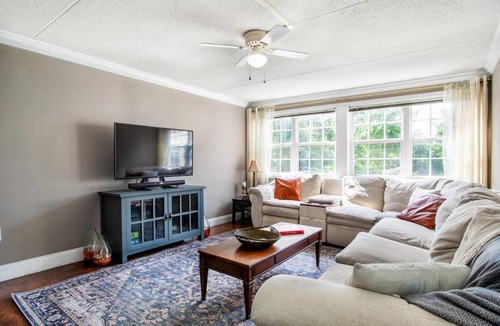 Downtown Knoxville House | Knoxville Native - Close to Downtown!