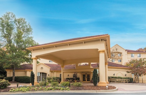 Durham Hotel | La Quinta by Wyndham Raleigh/Durham Southpoint