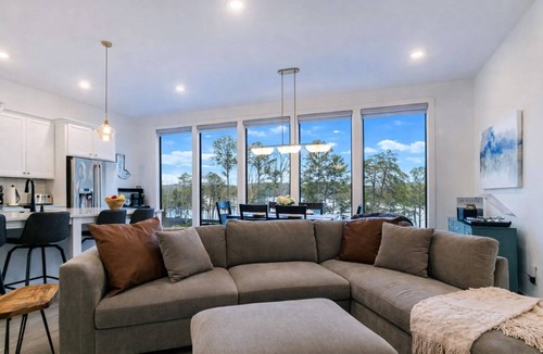 Waleska House | Lake Arrowhead Retreat w/Hot Tub, Fire Pit, Game Room and Lake Access, Near ATL
