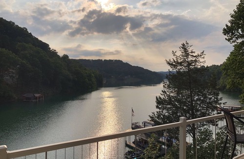 La Follette House | Lake Front - Gorgeous views, 6 bedroom/6 1/2 baths, 2 refrigerators/dishwashers