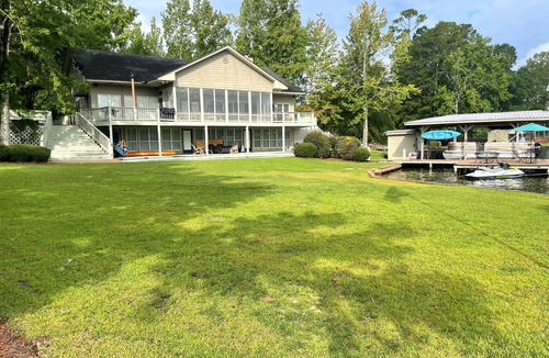 Little Kowaliga House | Lake Martin Waterfront, Kayaks, Paddle Boards, Large Yard, Great View, Boat Dock
