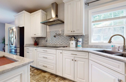 Maynardville House | Lake Norris Epic Aqua Haven, Sleeps 8 - Deck - Grill