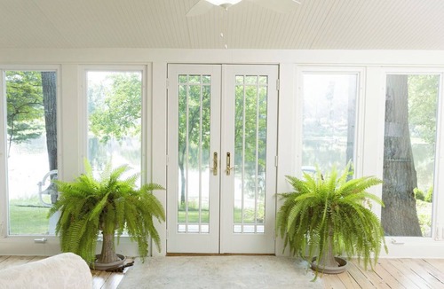 Valparaiso House | Lakefront Estate w/Beach & Boat Sleeps 30 Near IN Dunes National Park