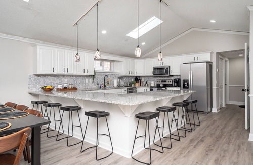 Waterloo House | Lakefront Getaway: Fire Pit ~ Dock ~ Games ~ Family & Pet Friendly