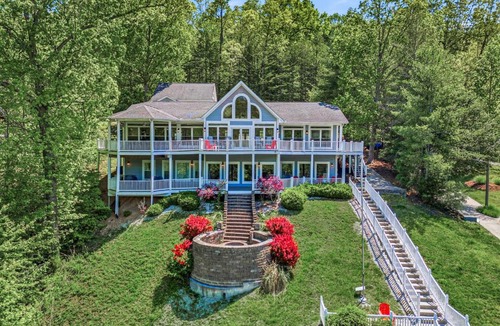 La Follette House | Lakefront Retreat N Norris Lake Dock W Slide Games