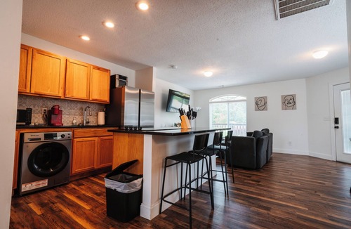 Wedowee Apartment | Lakefront Villa 4/Dock Access