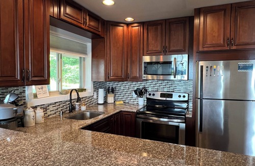 Nancy Cabin | Lakefront with Incredible Views! Pet Friendly & Hot Tub Overlooking the lake!