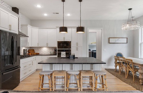 Estill Springs House | Lakeside Bliss w/Dock, Kayaks, Fire Pit, Foosball