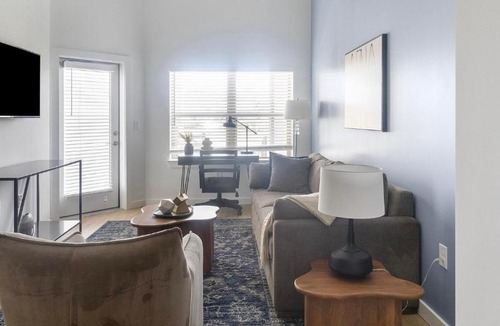 Chapel Hill Apartment | Landing Amazing 1BD Gym Game Room
