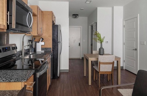 Five Points South Apartment | Landing | Amazing Studio, Yoga Studio, Gym