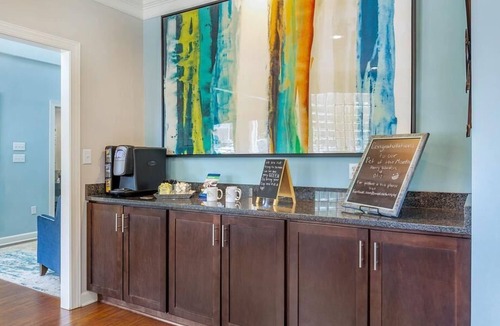 Woodland Hills Apartment | Landing at Brassfield Park Apartments - 2 Bedrooms in North Greensboro