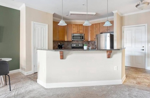 Greensboro Apartment | Landing at The Village Lofts - 1 Bedroom in Downtown Greensboro