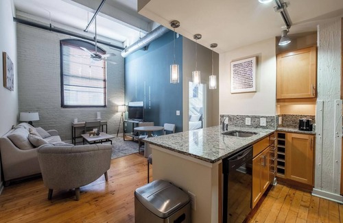 Petersburg Apartment | Landing | Beautiful 1BD, Pool, Gym