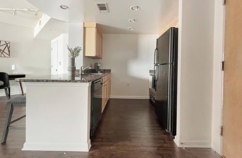 Navy Yard Apartment | Landing | Beautiful 1BD, Gym, Courtyard