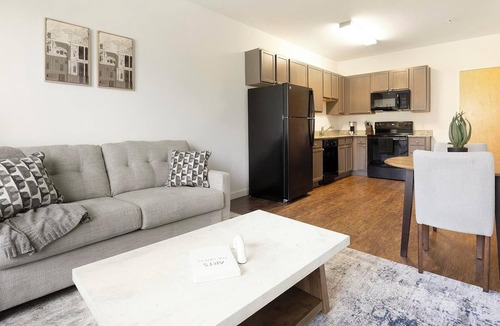 Church Hill Apartment | Landing | Incredible 1BD, Rooftop Lounge