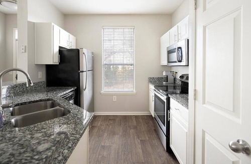 Murfreesboro Apartment | Landing | Incredible 1BD, Gym, Clubhouse