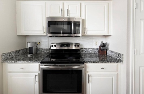 Murfreesboro Apartment | Landing | Incredible 1BD, Gym, Clubhouse
