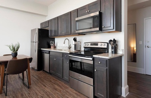 Spartanburg Apartment | Landing | Incredible Studio, Gym