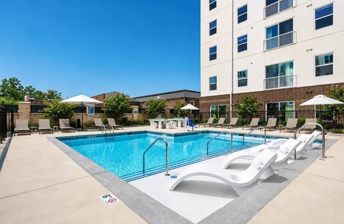Kannapolis Apartment | Landing | Modern Studio in Kannapolis