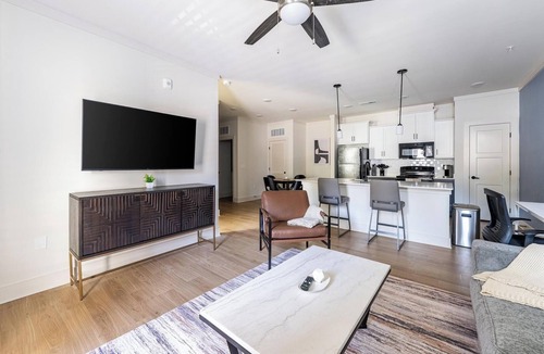 Asheville Apartment | Landing | Spectacular 1BD, Clubhouse, Gym